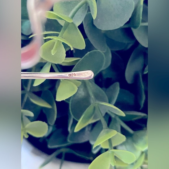 Beautiful swirl sterling silver 925 minimalist modern cuff bracelet - Picture 2 of 4